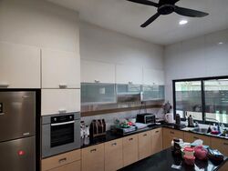 King's Road (D10), Semi-Detached #465650771